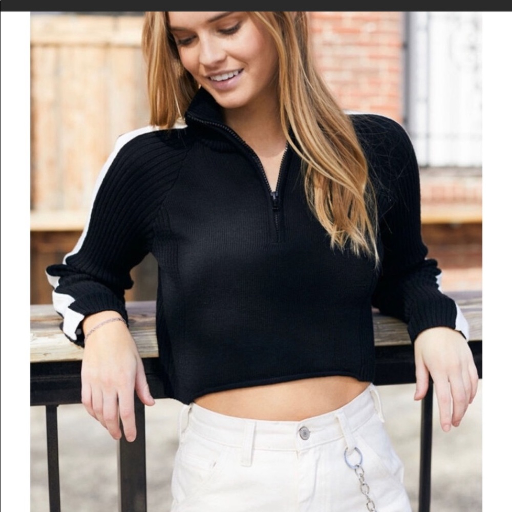 Brandy Melville top🖤